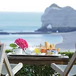 Dormy House Hotel 4*