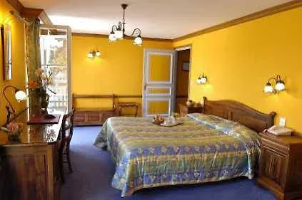 Dormy House 4*