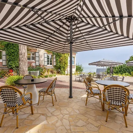 Dormy House Hotel 4*