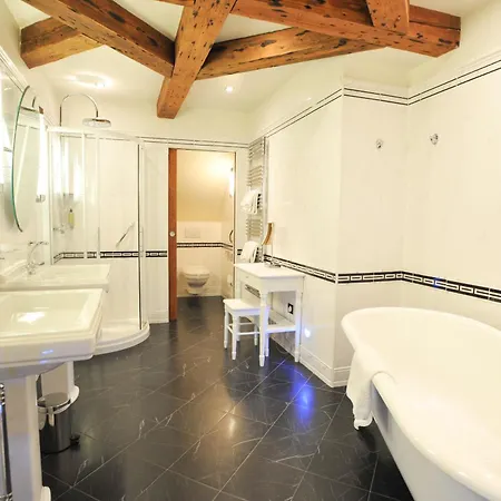 Hotel Dormy House