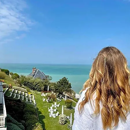 Dormy House Hotel 4*