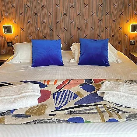 Dormy House 4*