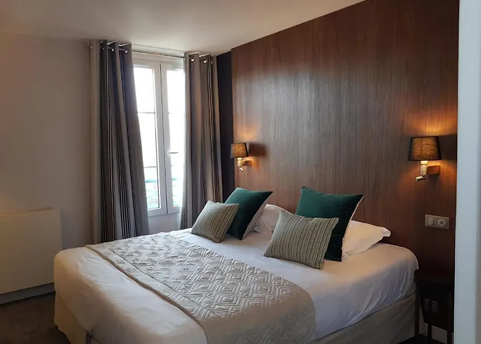 Dormy House Hotel 3*